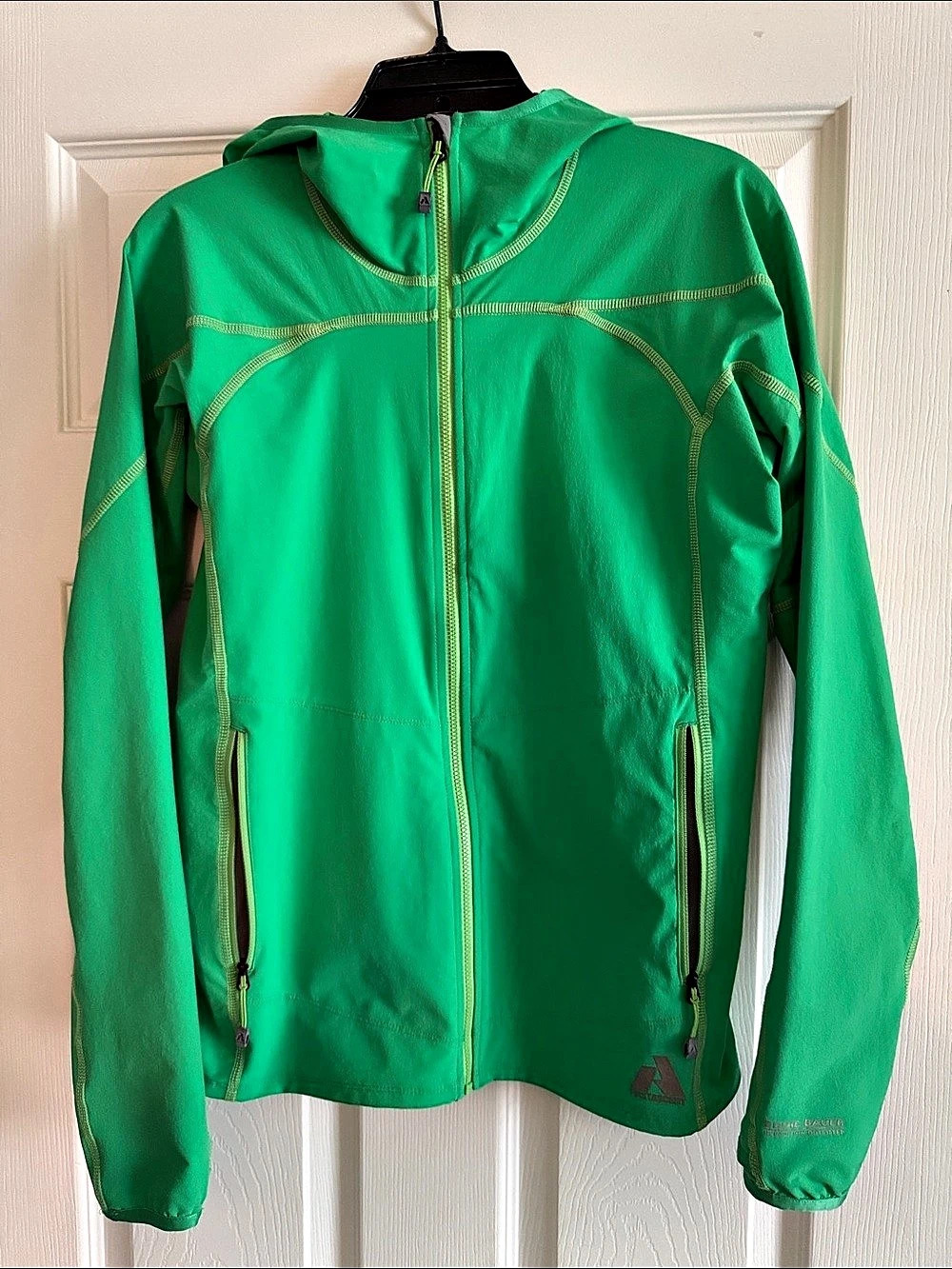 Eddie Bauer First Ascent Green Lightweight Zip Jacket
